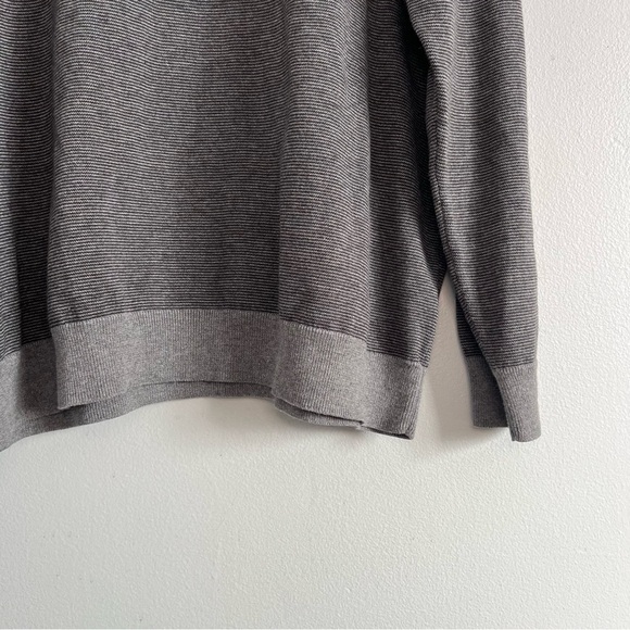 Vineyard Vines Men's Wool Cotton Blend Knit Crew Neck Sweater Sz XL Gray Basic - Picture 2 of 9